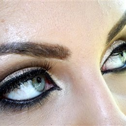 Top eye care tips from our Hereford beauty spa therapists